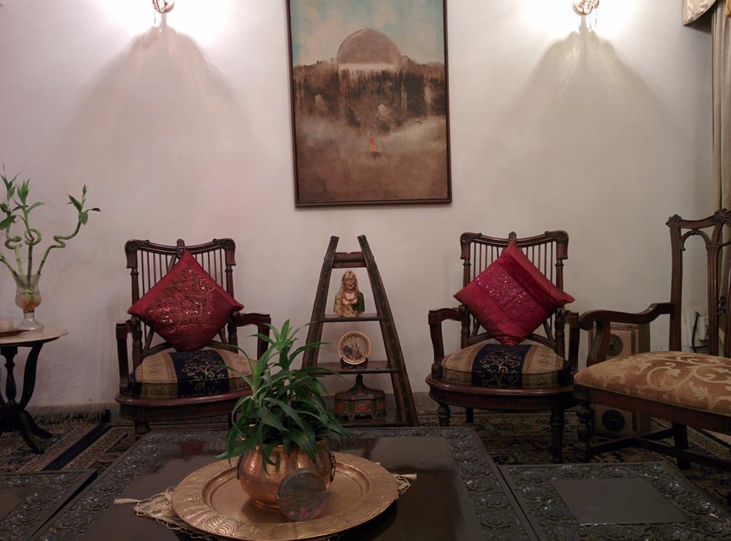 Delhi Bed And Breakfast New Delhi Exterior photo