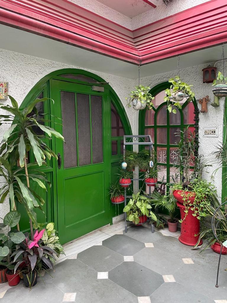 Delhi Bed And Breakfast New Delhi Exterior photo